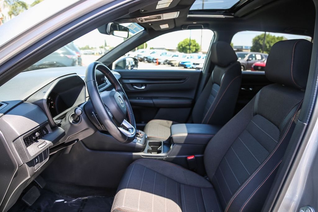 2025 Honda CR-V Sport - Photo 19