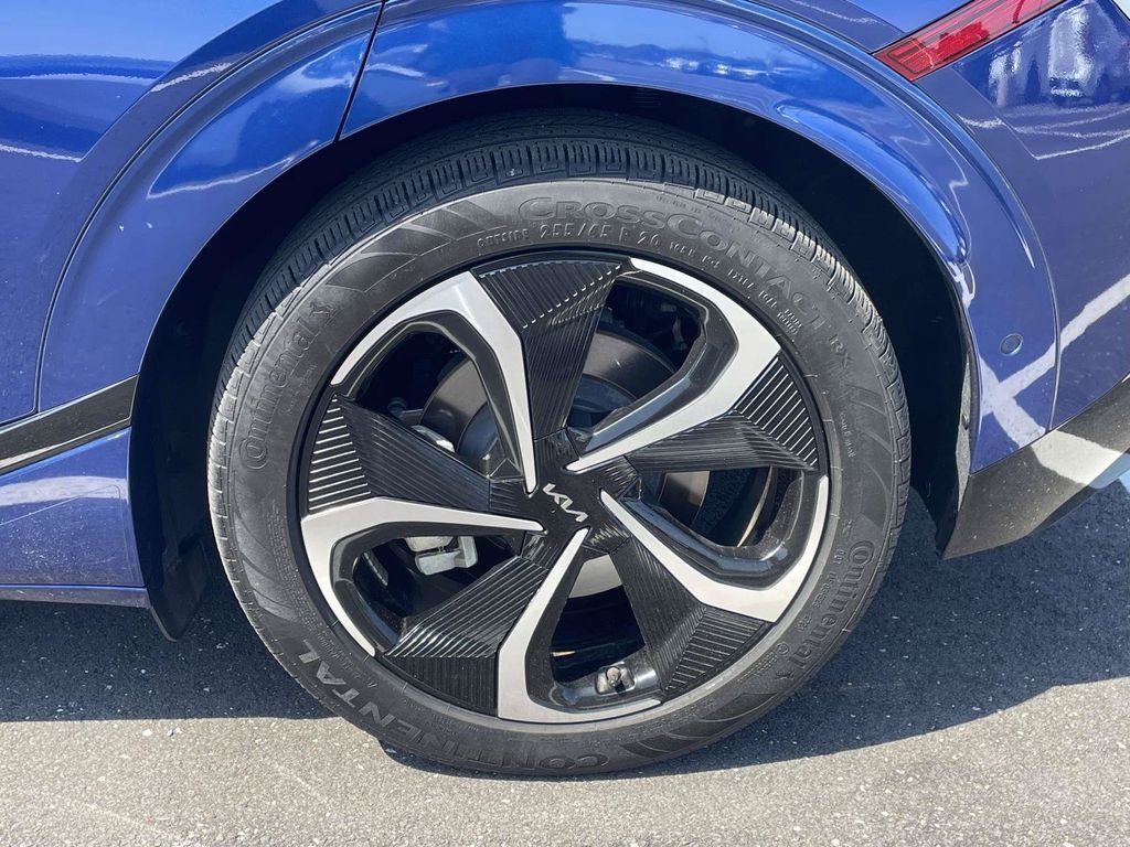 Used 2024 Blue Kia GT-Line image 31