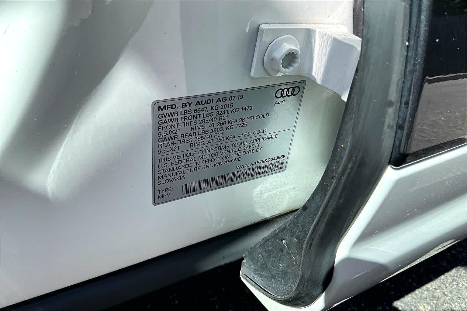 Used 2019 Carrara White Audi SE Premium Plus image 34