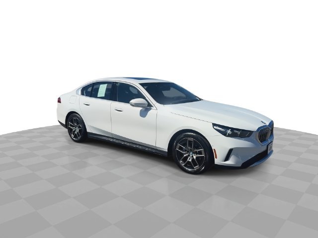 Used 2026 White BMW 530i image 2