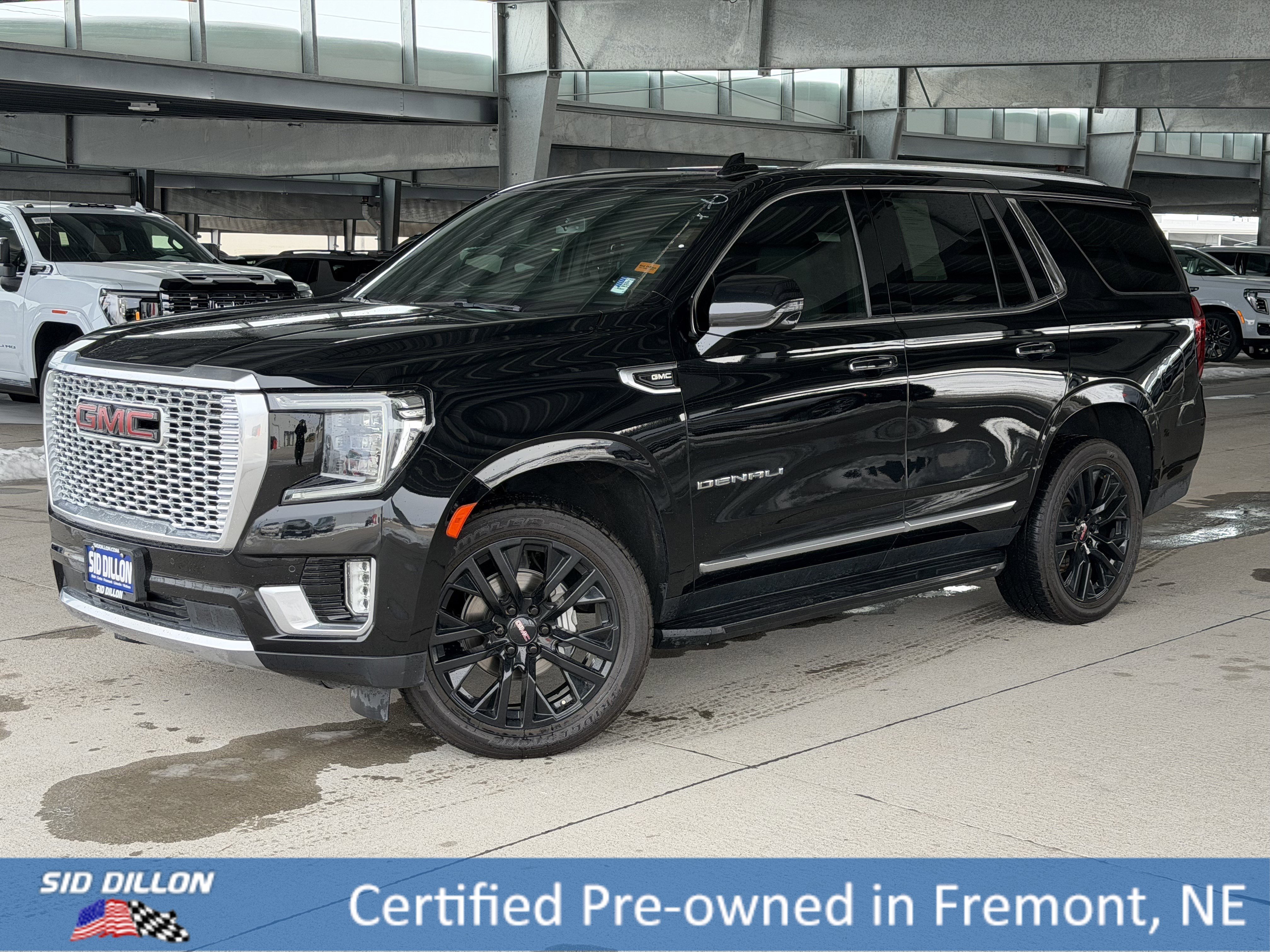 2021 GMC Yukon 4WD Denali's photo
