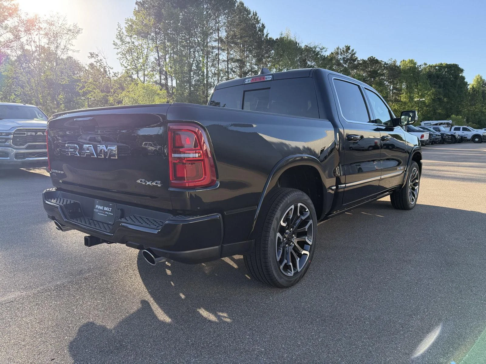 New 2026 Diamond Black Crystal Pearl-Coat Exterior Paint RAM Limited image 6
