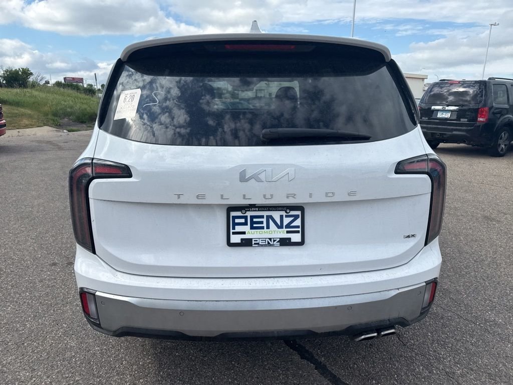 Used 2023 Black Kia SX X-Line image 6