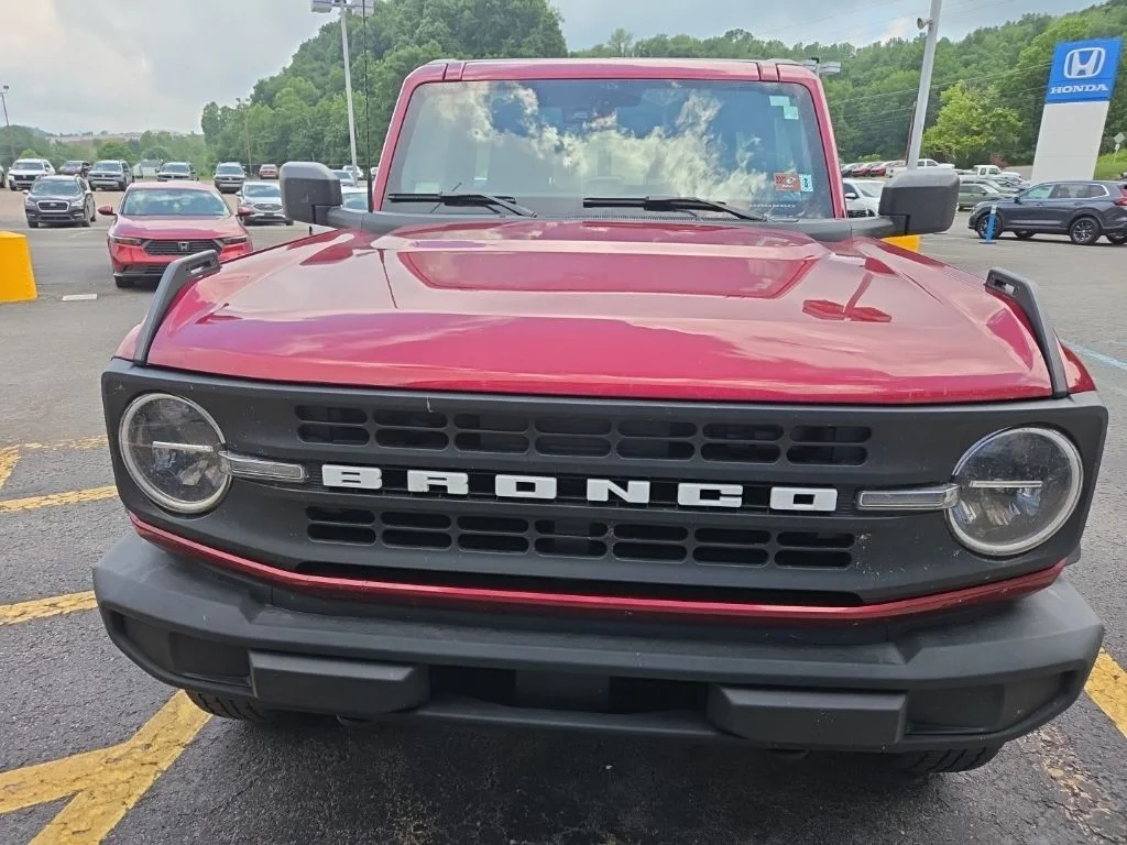 Used 2025 Red Ford Base image 6
