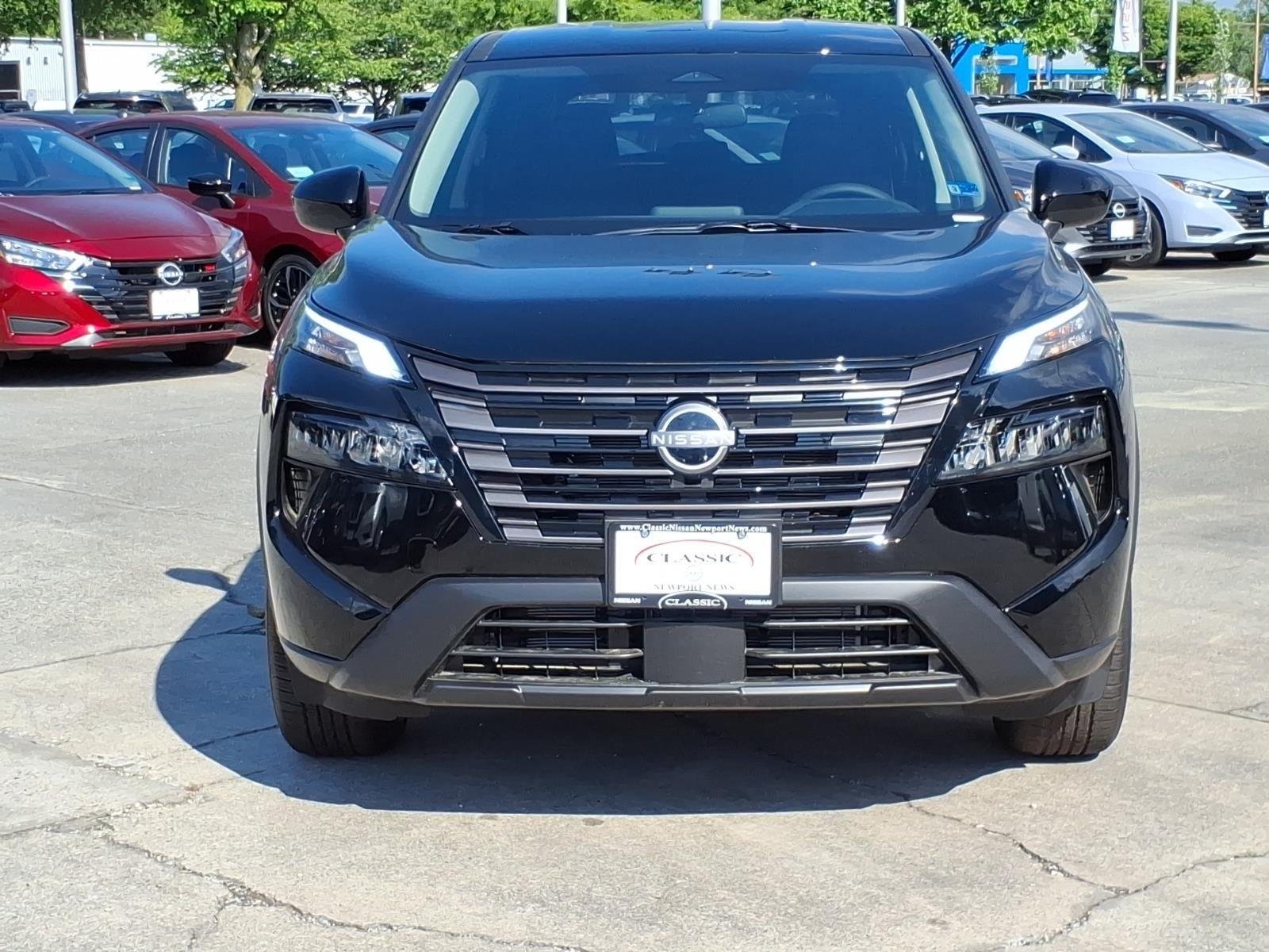 New 2026 Super Black Nissan SV image 2