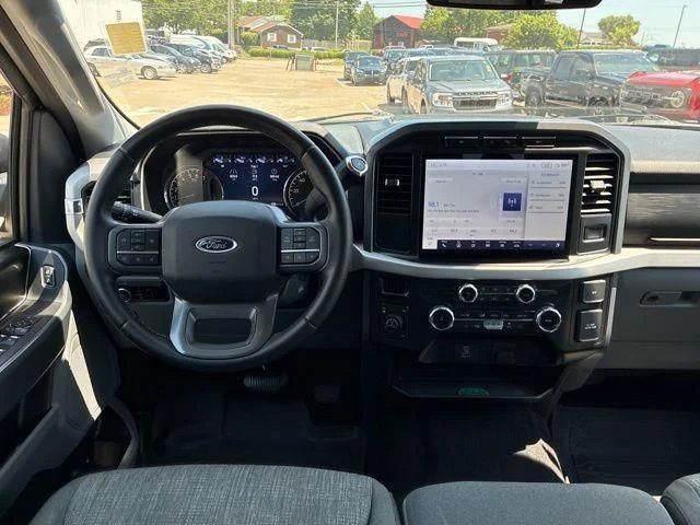 Used 2023 Red Ford XLT image 24