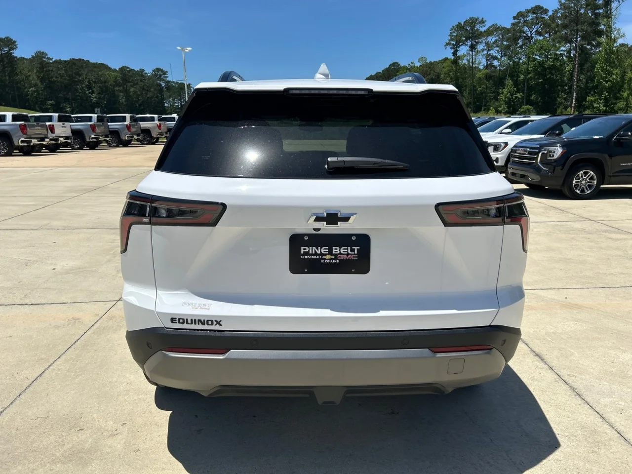 2026 Chevrolet Equinox LT - Photo 6