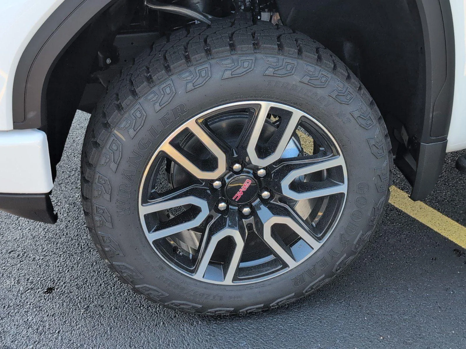 New 2026 Summit White GMC AT4 image 11