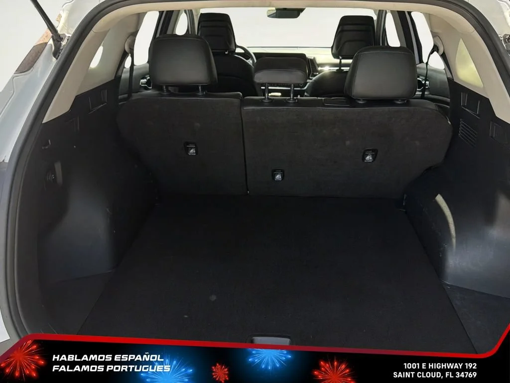 Used 2023 White Kia EX image 29