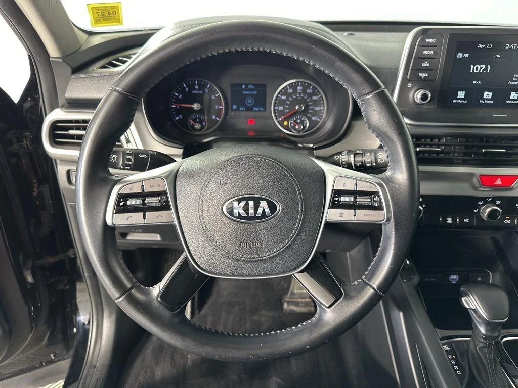 Used 2021 Ebony Black Kia S image 20