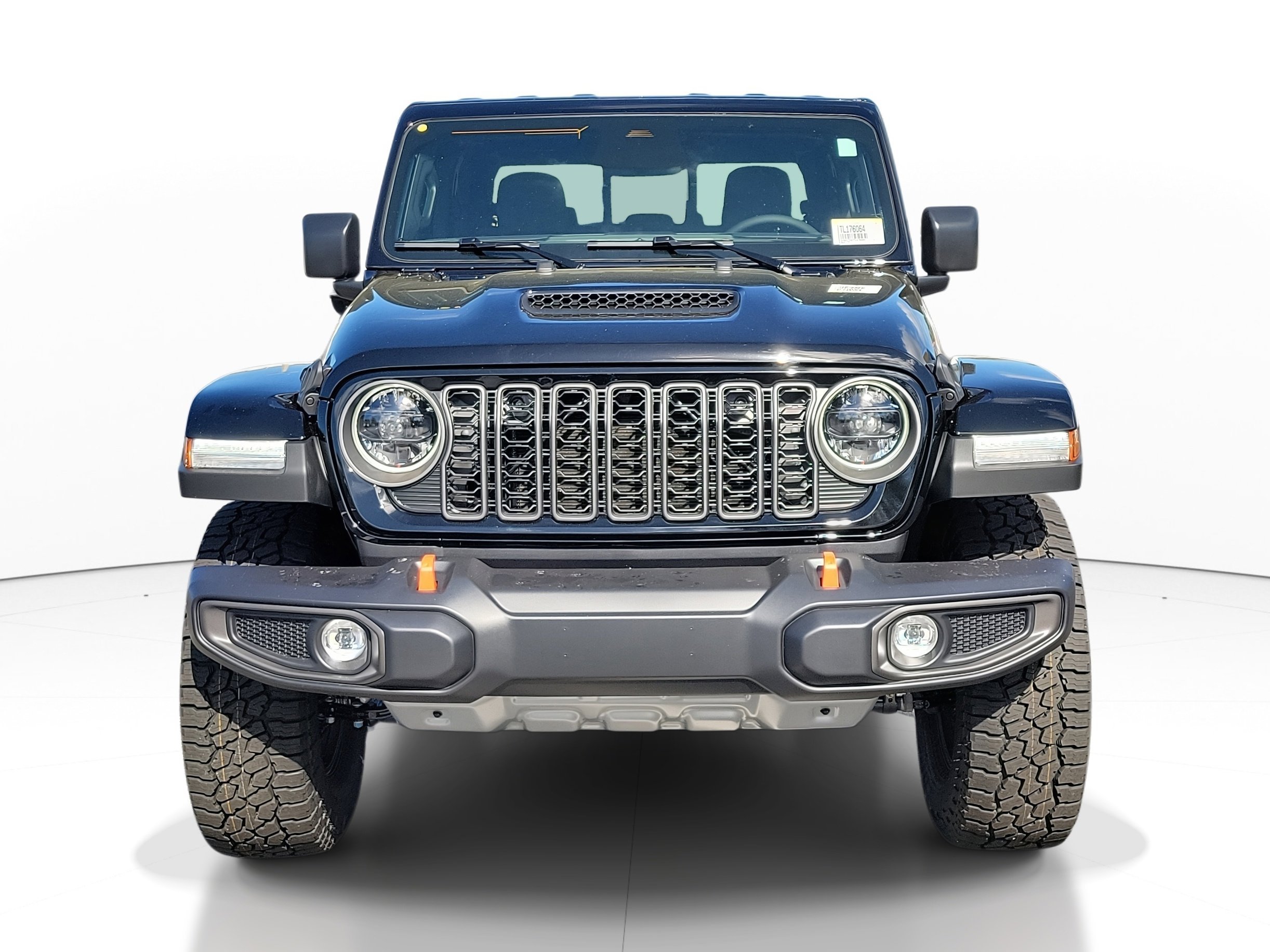 New 2026 Black Clear-Coat Exterior Paint Jeep Mojave image 2