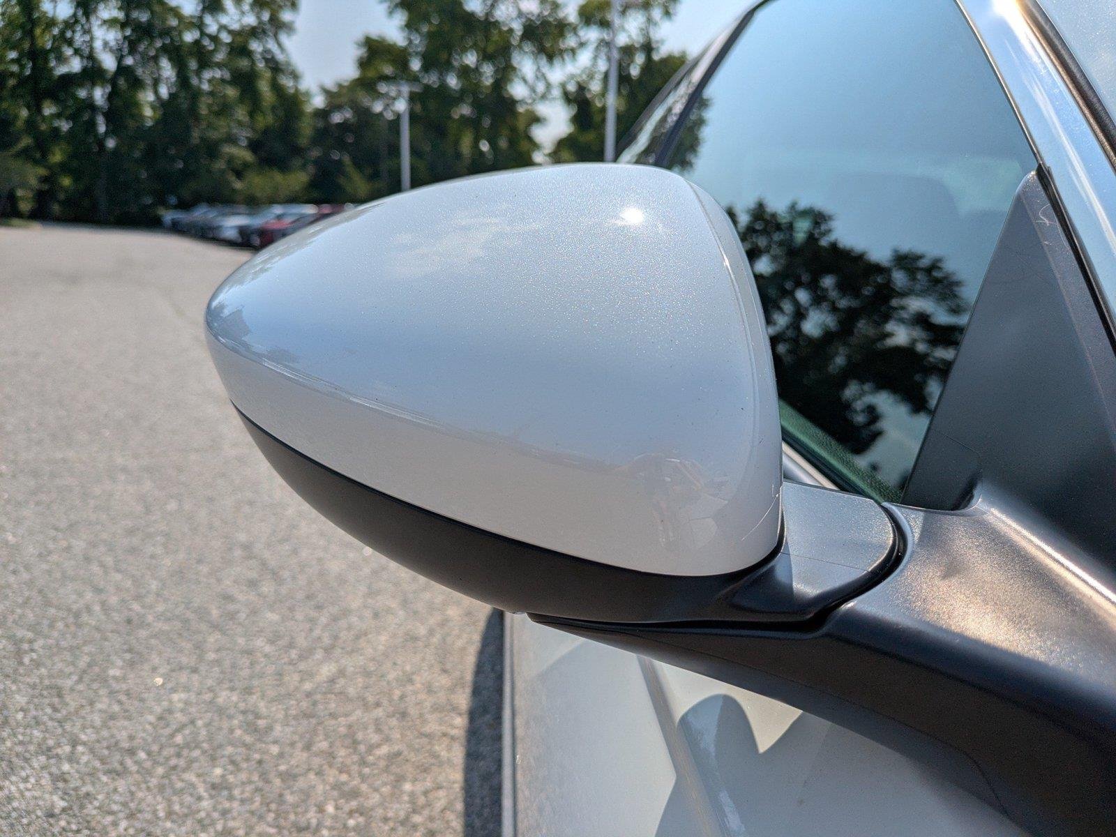 Used 2023 Platinum White Pearl Honda EX image 12