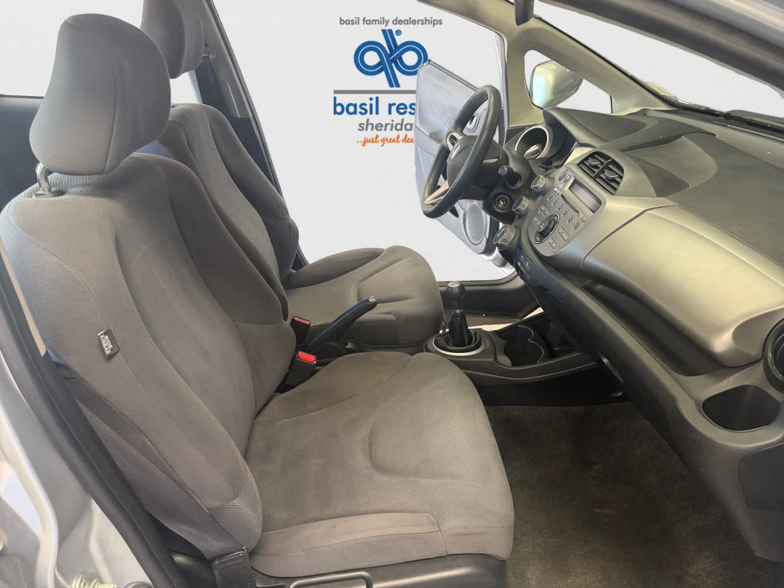 Used 2013 Taffeta White Honda  image 23
