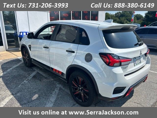 Used 2021 Diamond White Pearl Mitsubishi BE image 1