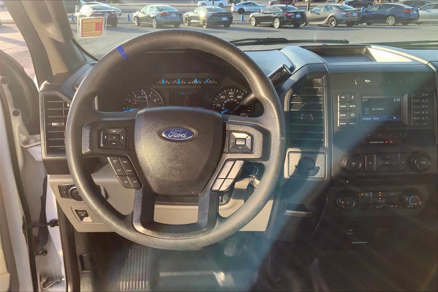 Used 2017 Oxford White Ford XL image 6