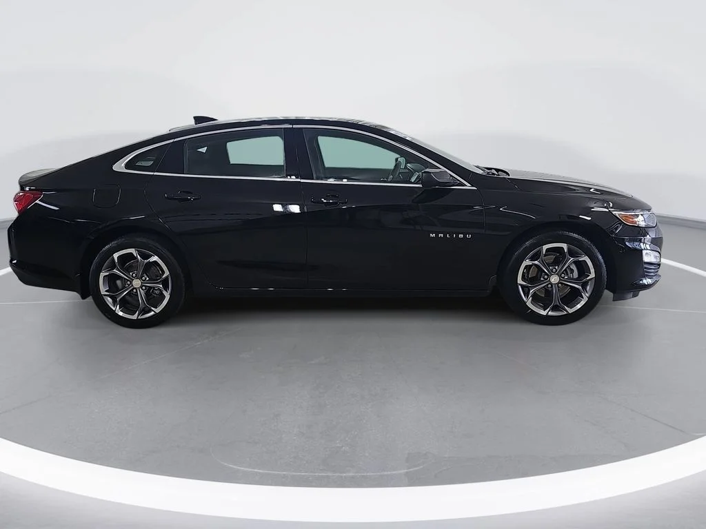 Certified Used 2022 Black Chevrolet LT image 2
