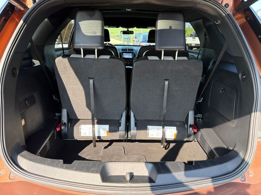 Used 2017 Brown Ford XLT image 15