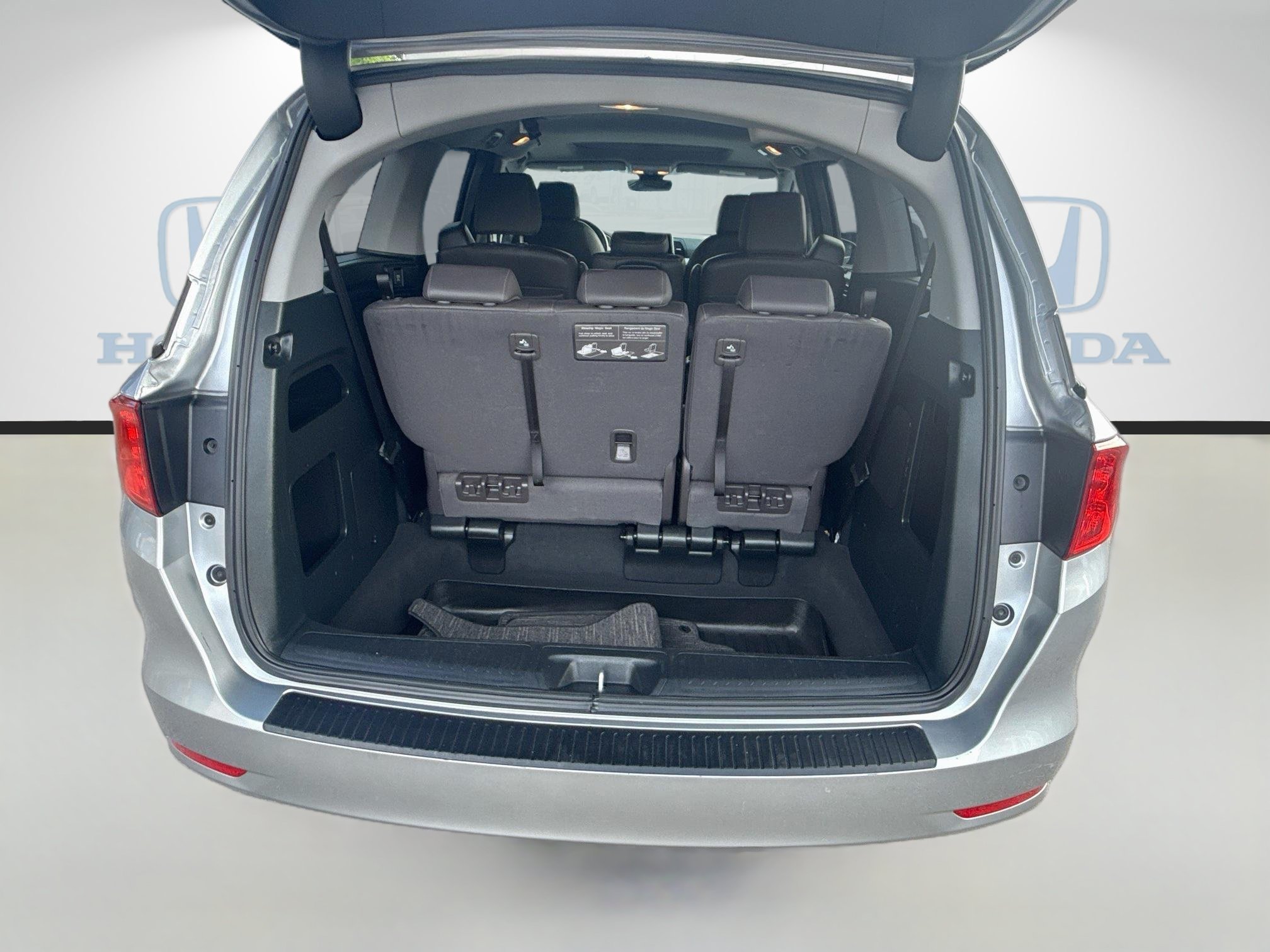 2023 Honda Odyssey EX-L - Photo 25
