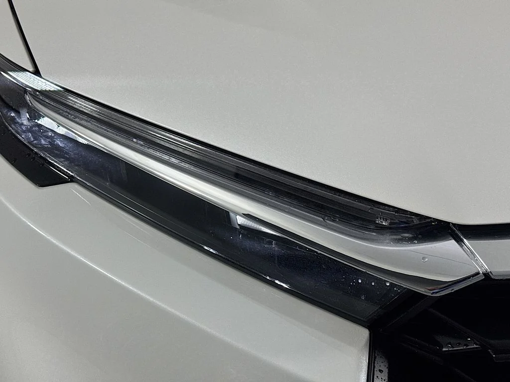 New 2026 Platinum White Pearl Honda LX image 11