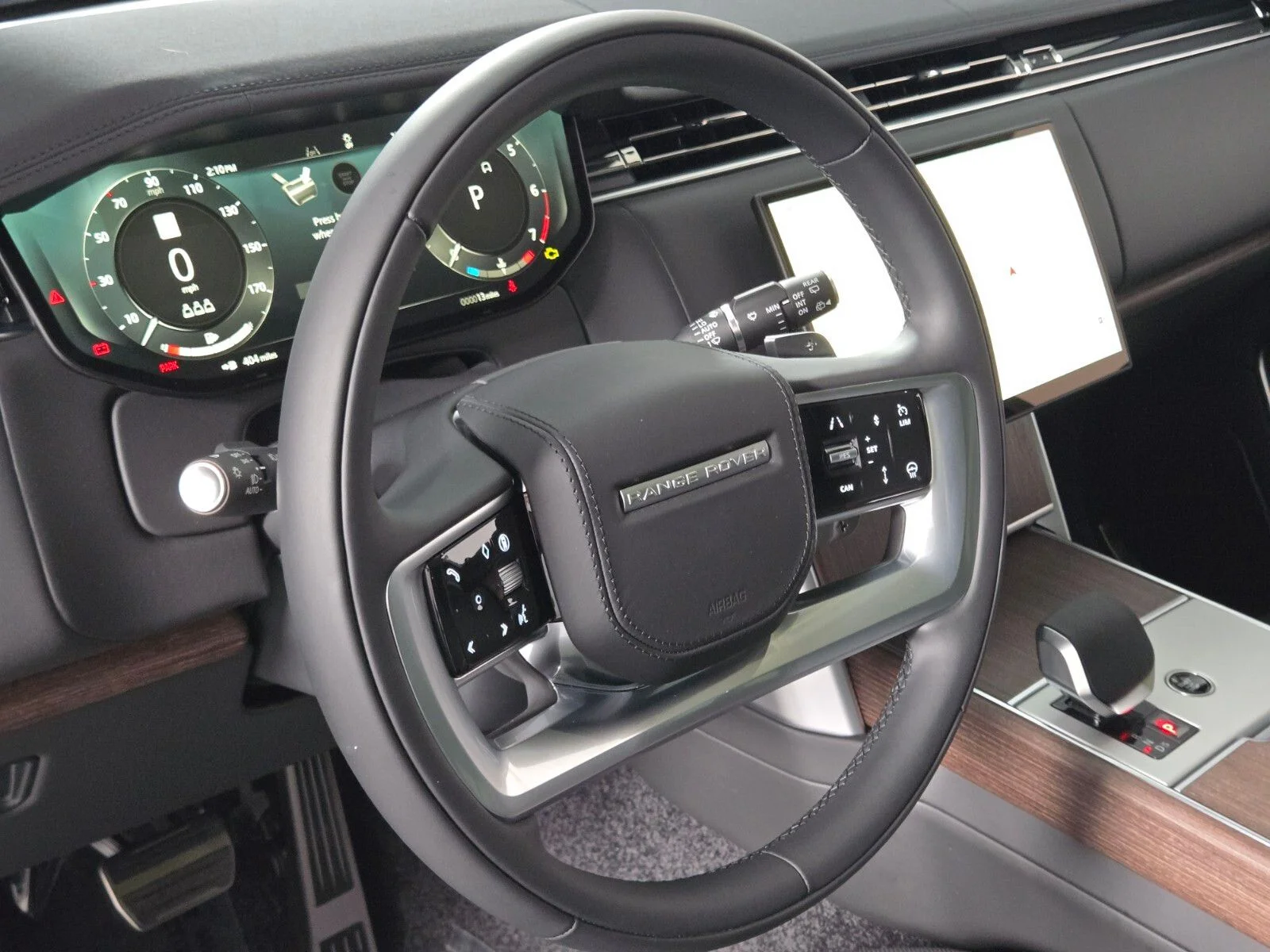 New 2026 Fuji White Land Rover SE image 23
