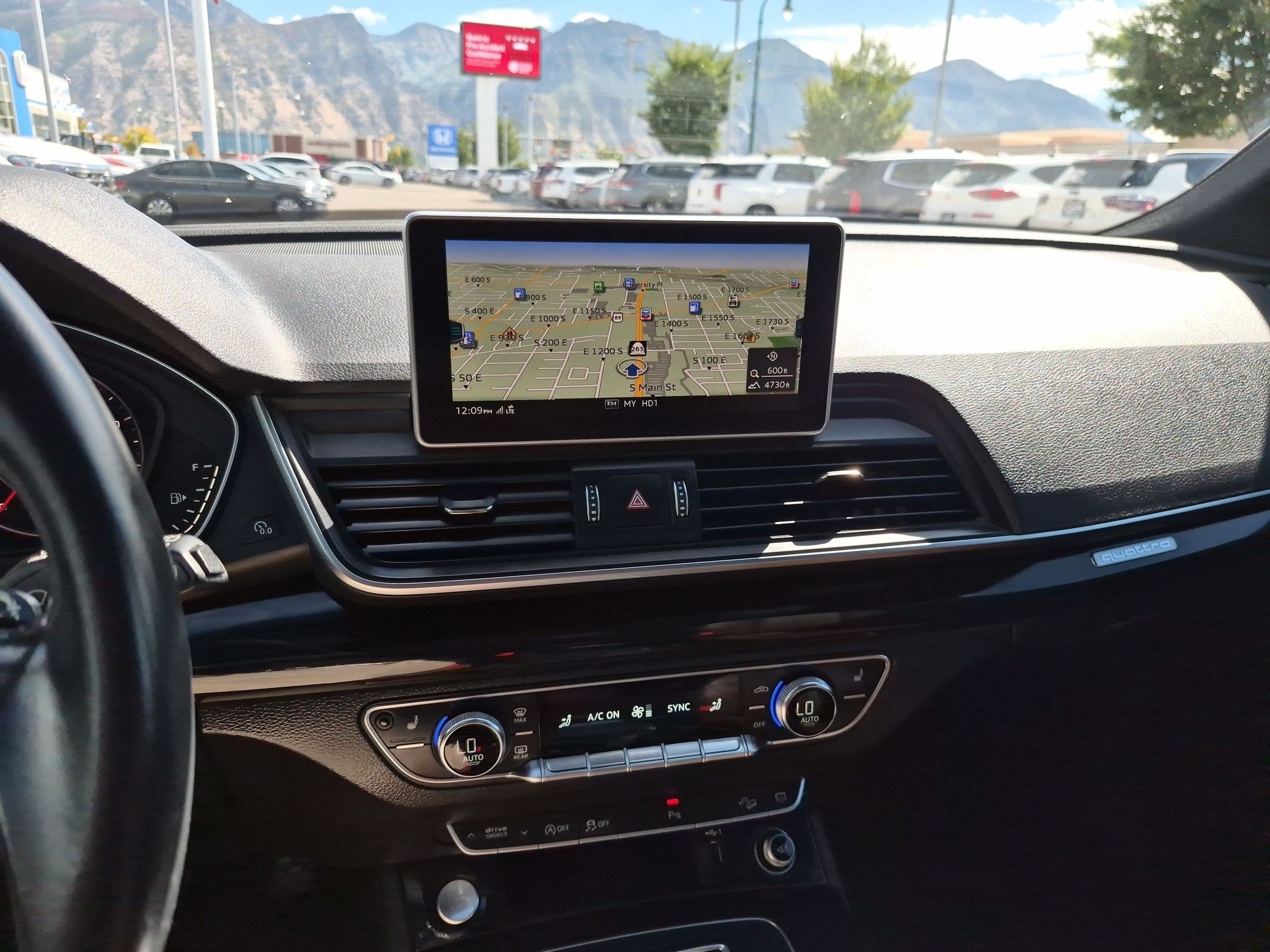 Used 2018 Moonlight Blue Audi Premium Plus image 25
