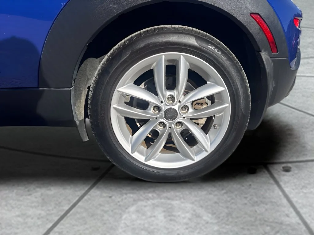 Used 2014  MINI Paceman image 24