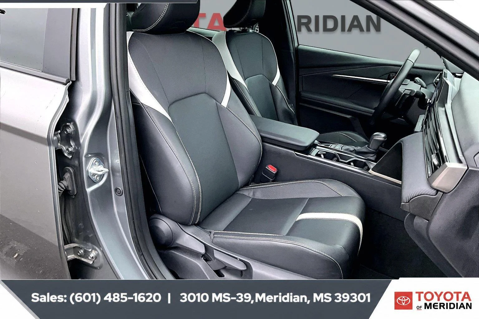 Used 2025 Heavy Metal Toyota SE image 6