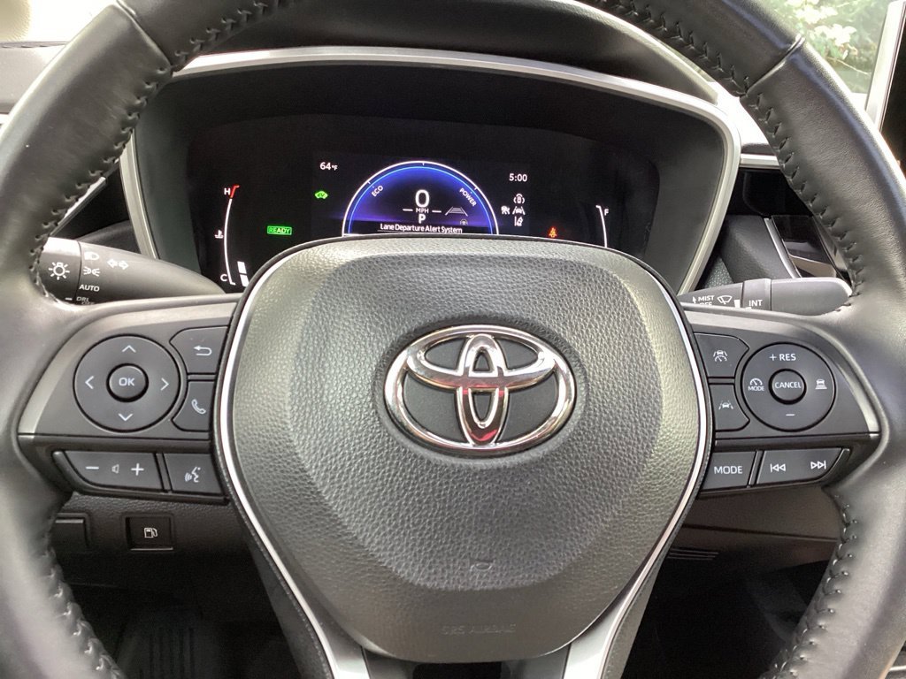 Certified Used 2024 Silver Toyota XLE image 19
