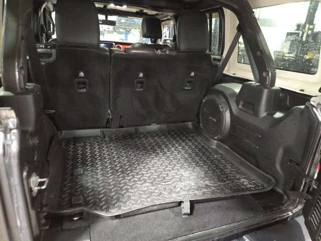 Used 2020 Gray Jeep Unlimited Rubicon image 12