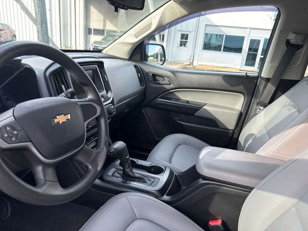 Used 2021 Gray Chevrolet Work Truck image 8