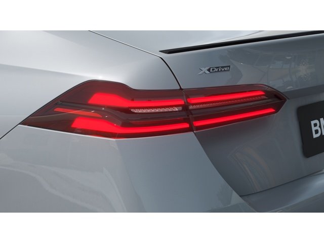 New 2027 Brooklyn Grey Metallic BMW 550e image 8