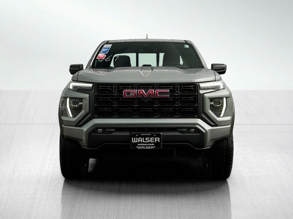 New 2026 Sterling Metallic GMC Elevation image 2