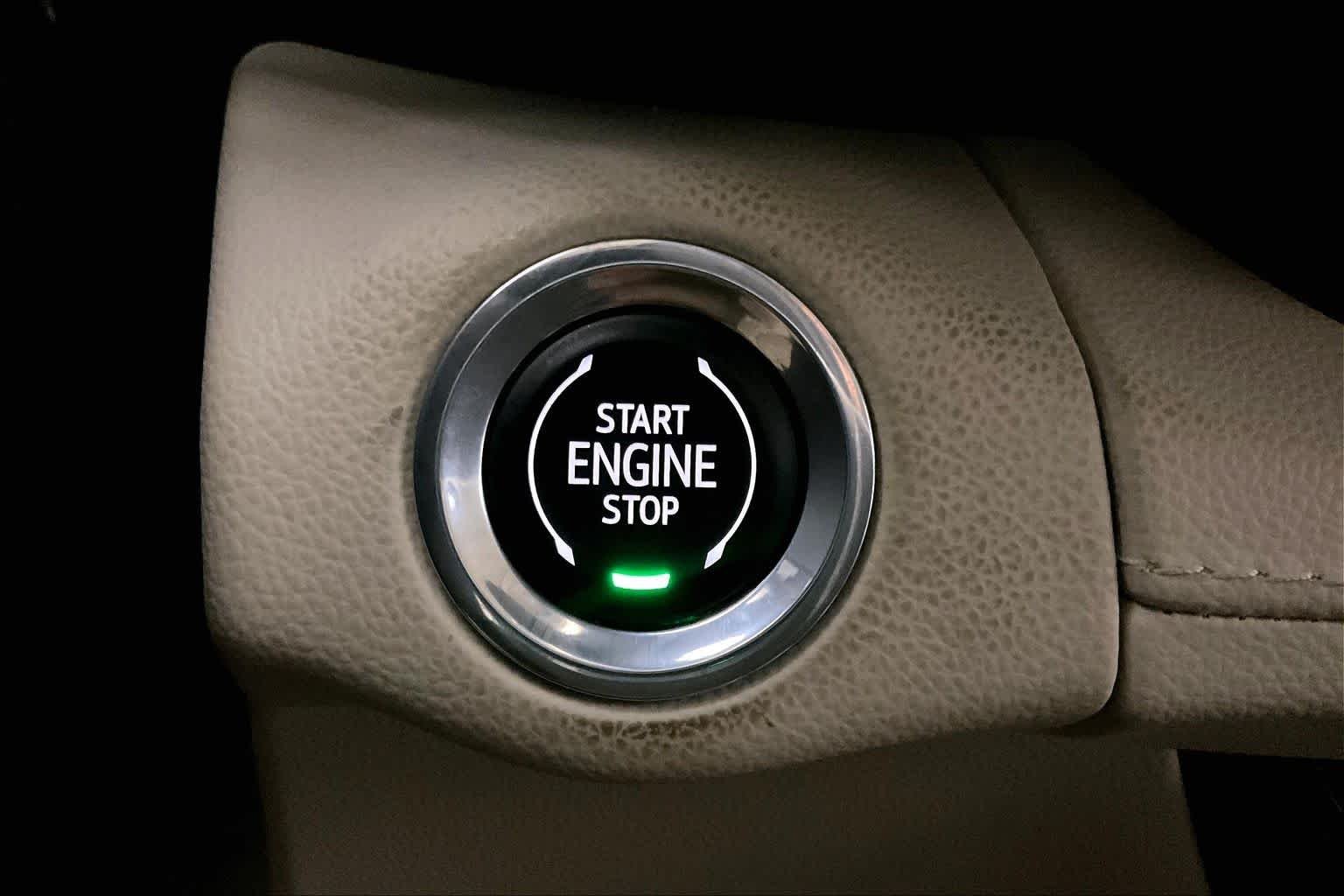Used 2023 Sapphire Metallic Buick Preferred image 33
