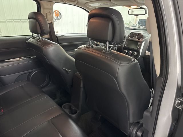 Used 2016 Silver Jeep Sport image 23