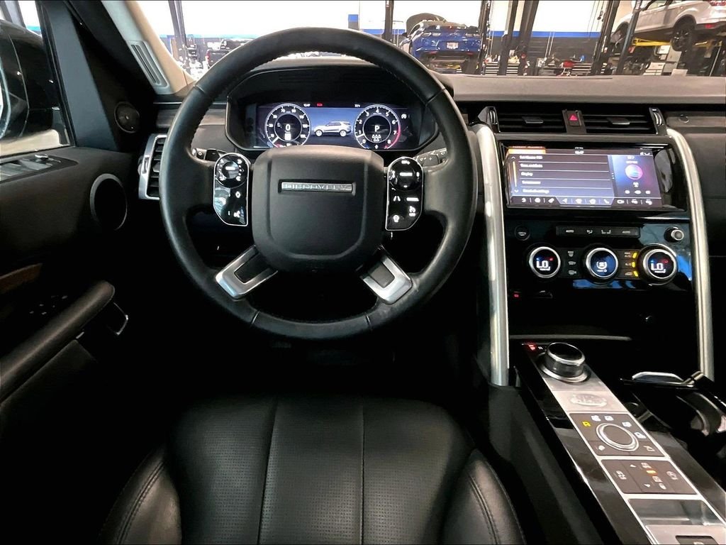 Used 2020 Gray Land Rover HSE image 18