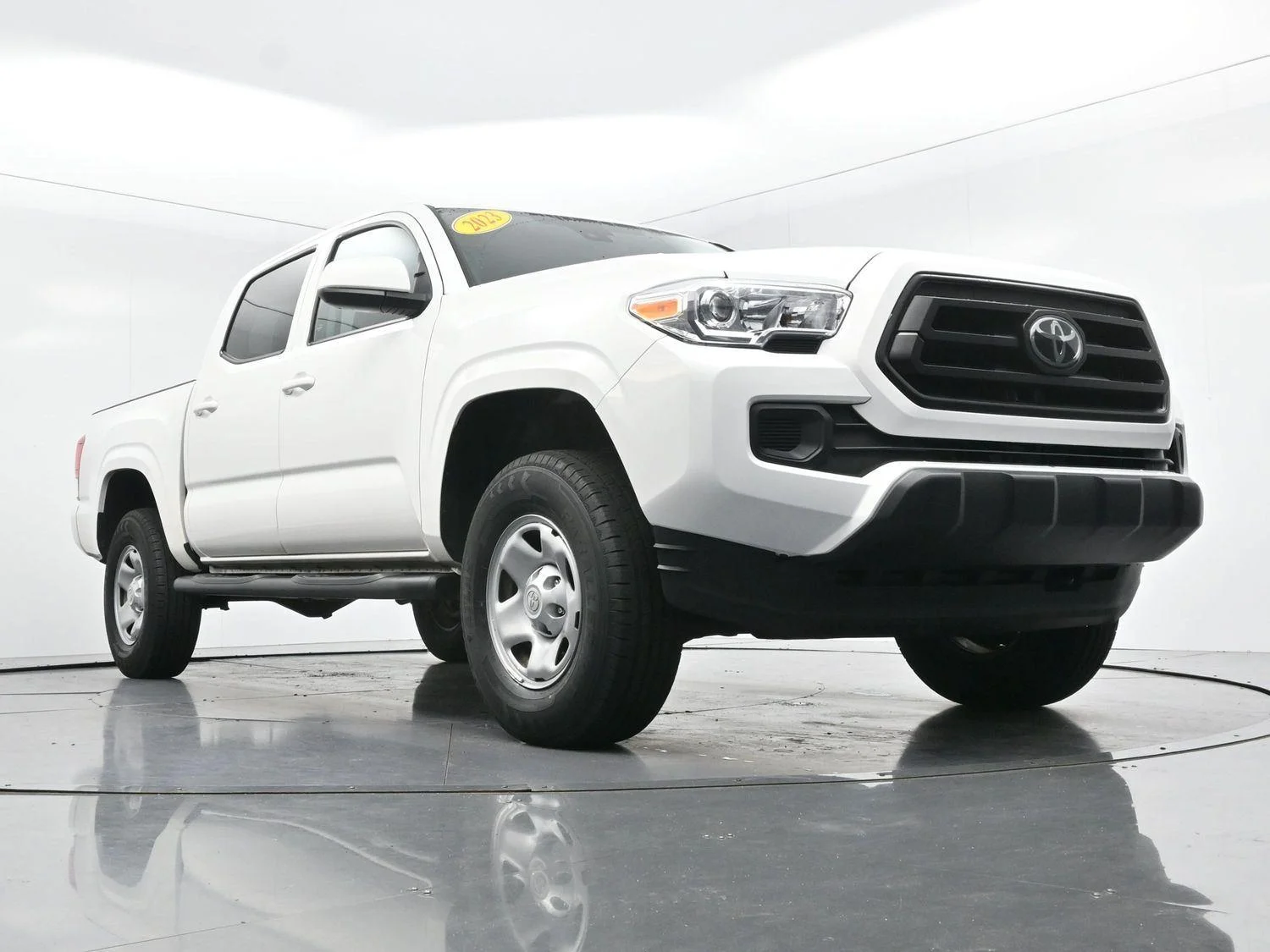 Used 2023 White Toyota SR image 39