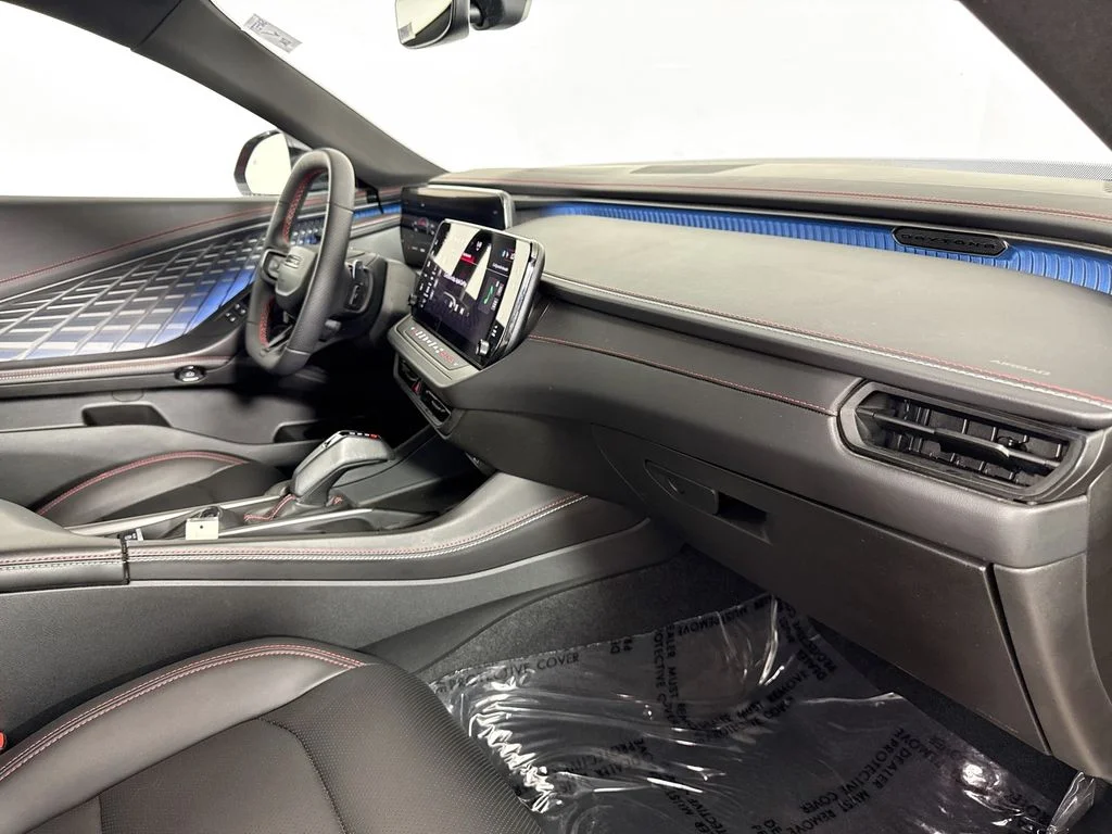 Used 2024 Red Dodge R/T image 25