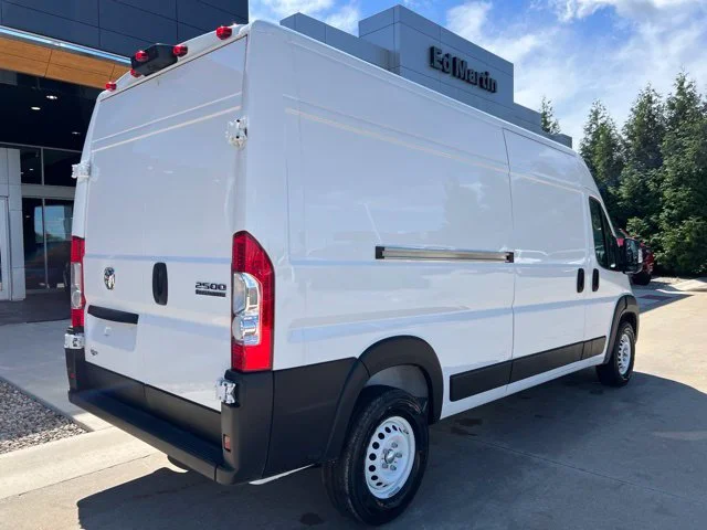 Used 2025 White Ram High Roof image 3