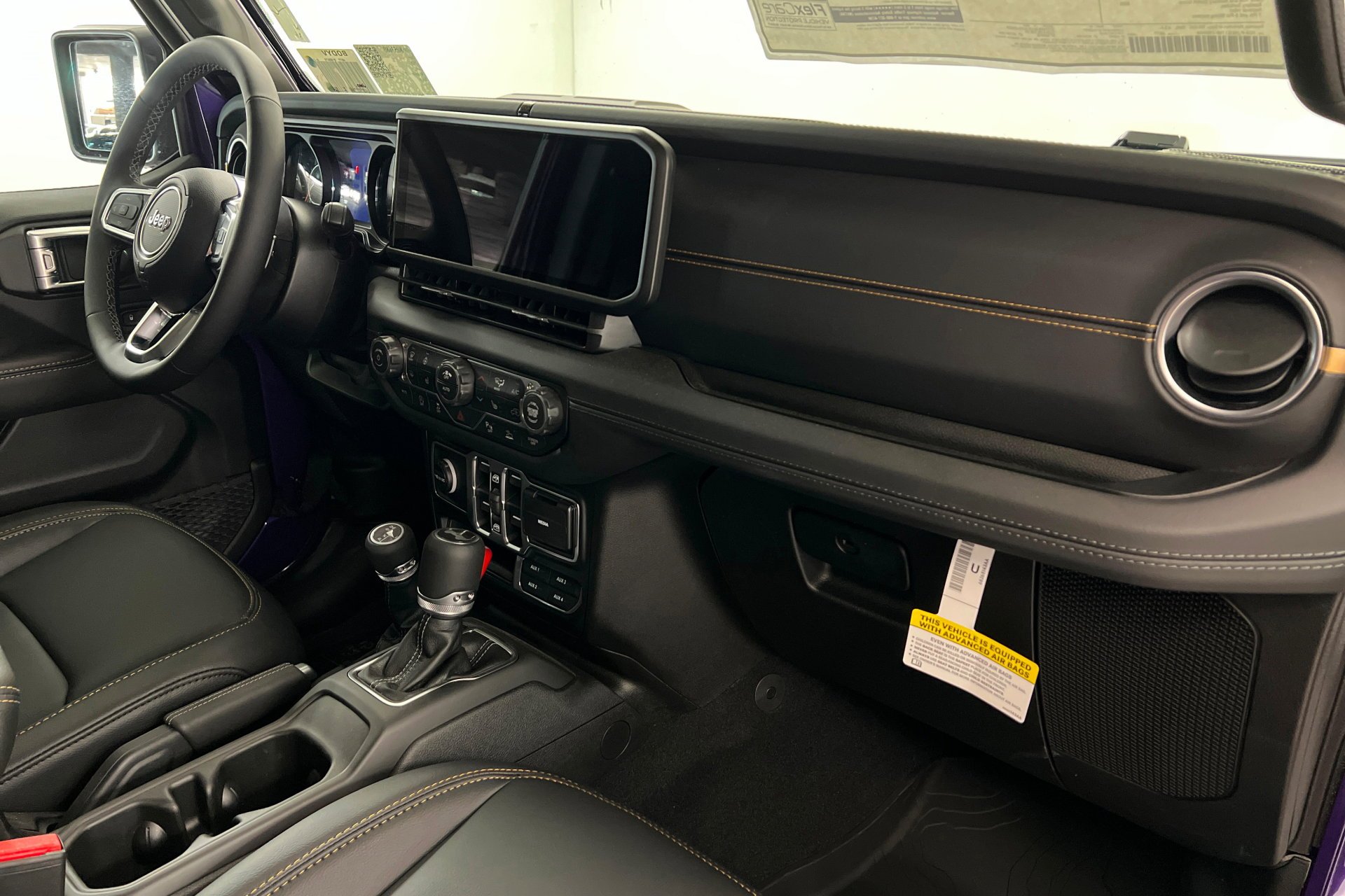 New 2026 Reign Exterior Paint Jeep Sahara image 25