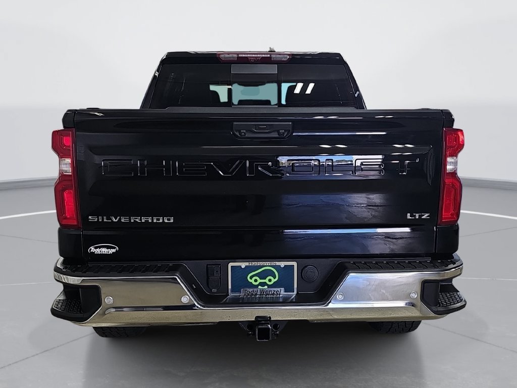Certified Used 2022 BLACK Chevrolet LTZ image 5