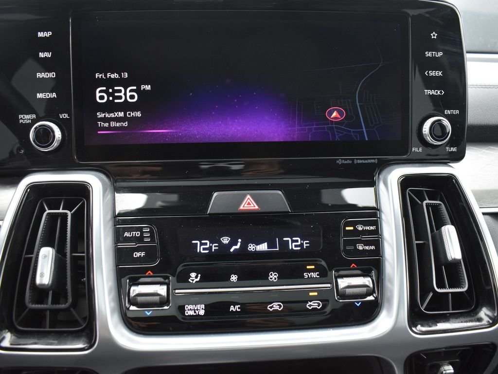 2022 KIA SORENTO - Image 19