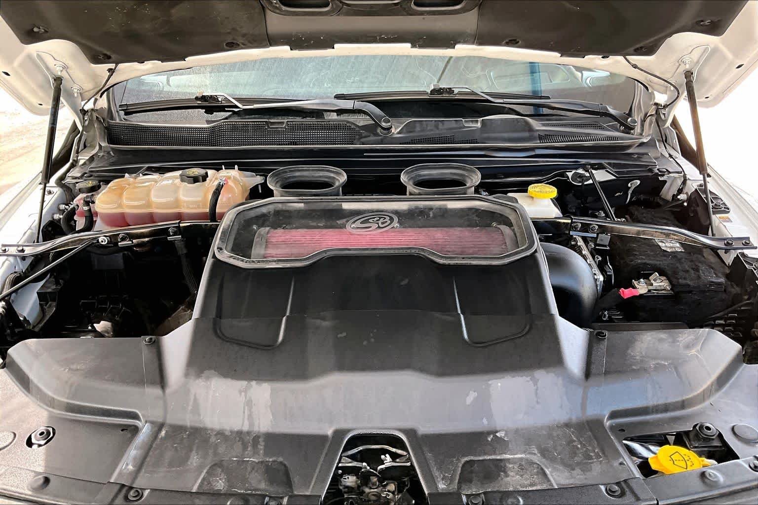 Used 2022 Bright White Clearcoat Ram TRX image 32