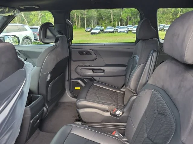 New 2027 Terrain Brown Kia X-Pro SX Prestige image 24