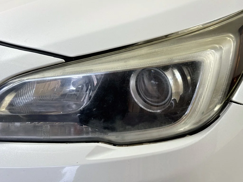 Used 2016 White Subaru 2.5i Premium image 36