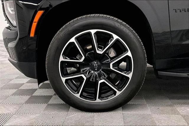 Used 2025 Black Chevrolet RST image 10