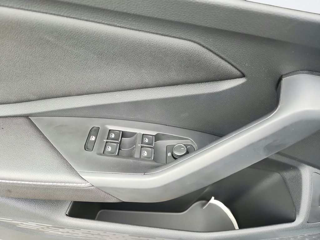 New 2027 Gray Volkswagen 1.5T Sport image 18