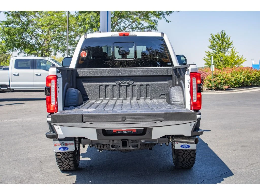 New 2026 Oxford White Ford LARIAT image 11