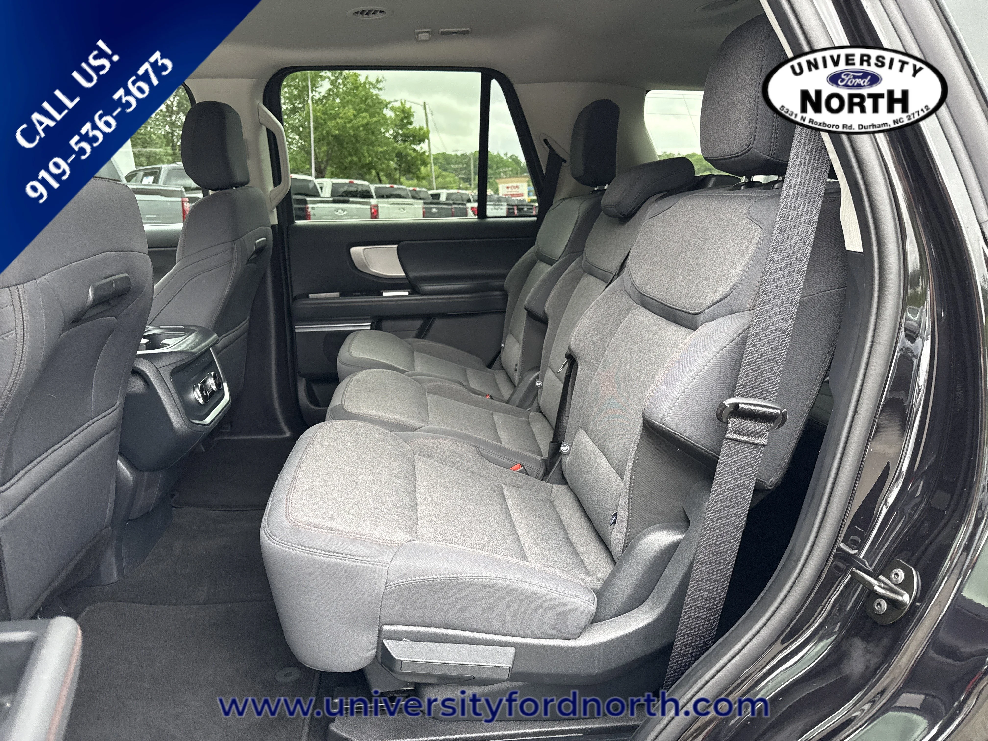 Used 2025 Agate Black Metallic Ford Active image 33