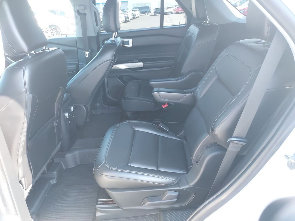 Used 2021 White Ford XLT image 14