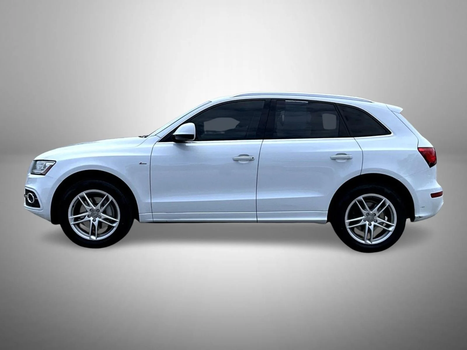 Used 2015 White Audi 3.0T Prestige image 8